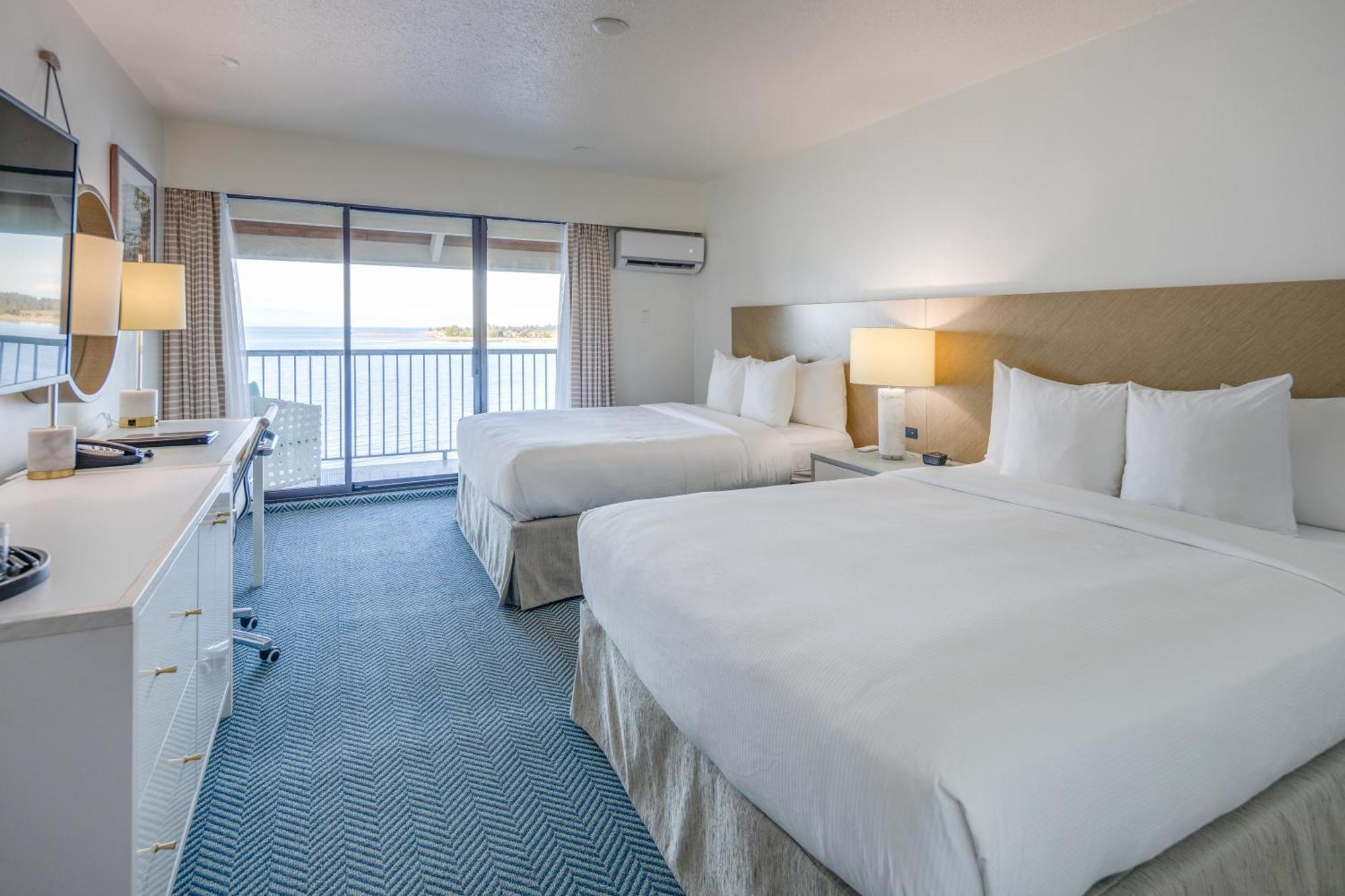 Bayside Oceanfront Resort Parksville Exteriér fotografie