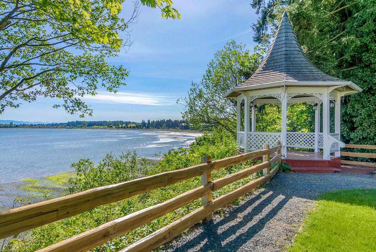 Bayside Oceanfront Resort Parksville Exteriér fotografie